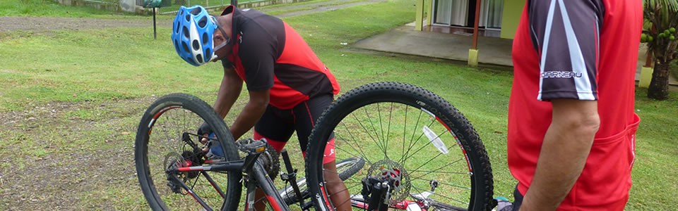 Our guides were kept busy tuning, fixing and cleaning our bikes